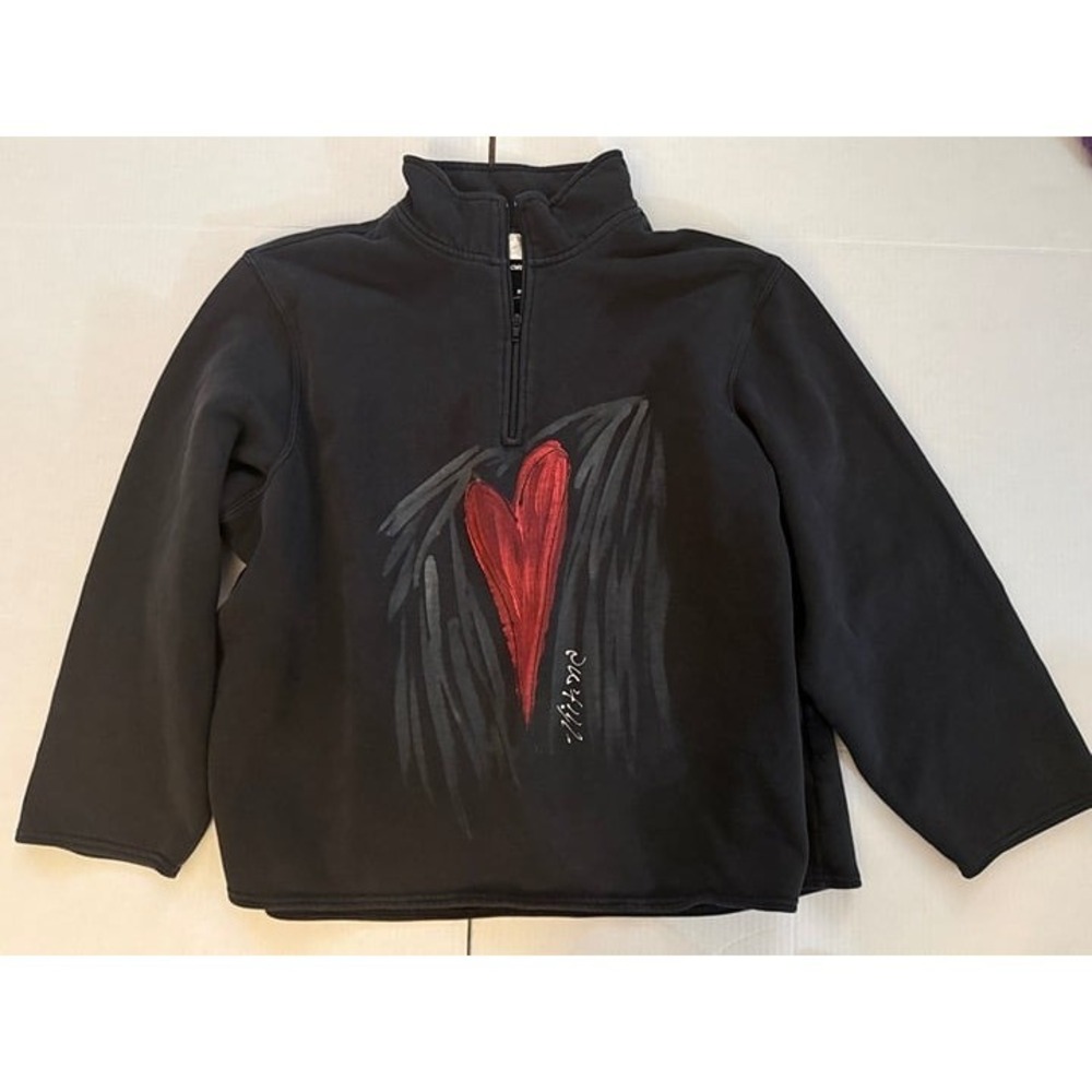 Victoria heart sweatshirt goth pretty